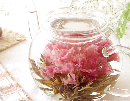 カーネーションの工芸茶